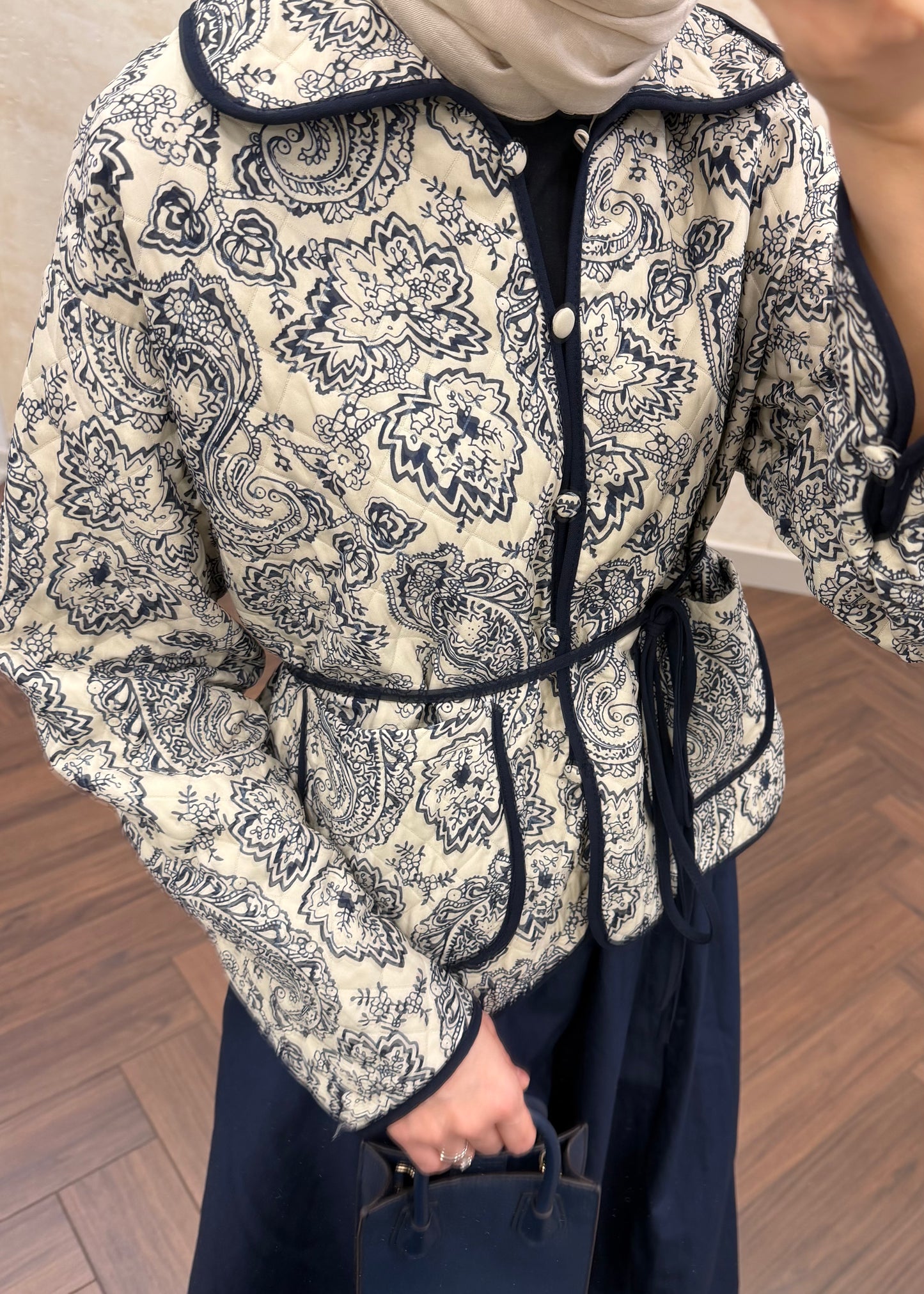 KAPİTONE KISA CEKET LACİVERT