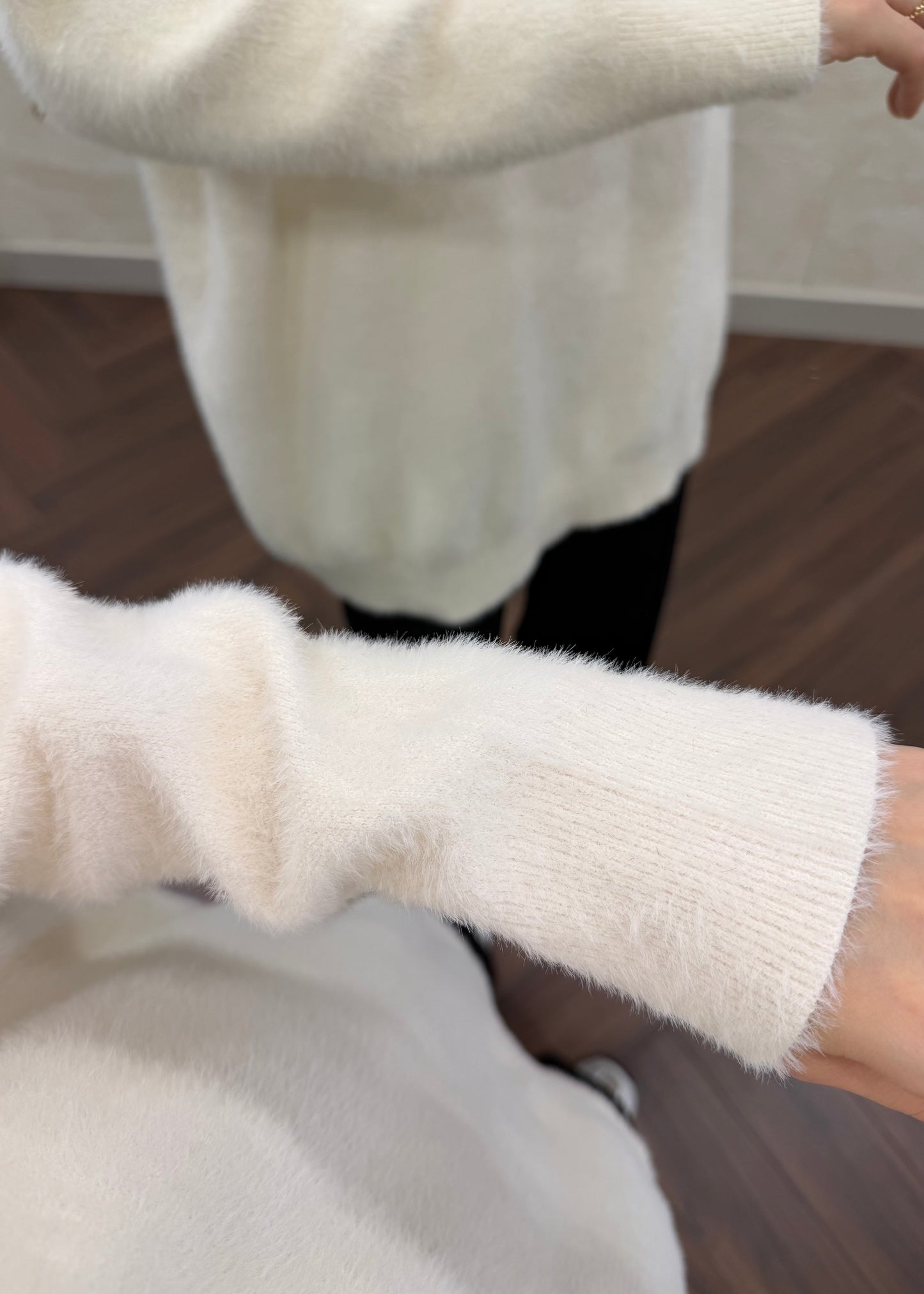 YUMOŞ FERMUARLI YAKA KAZAK TAŞ