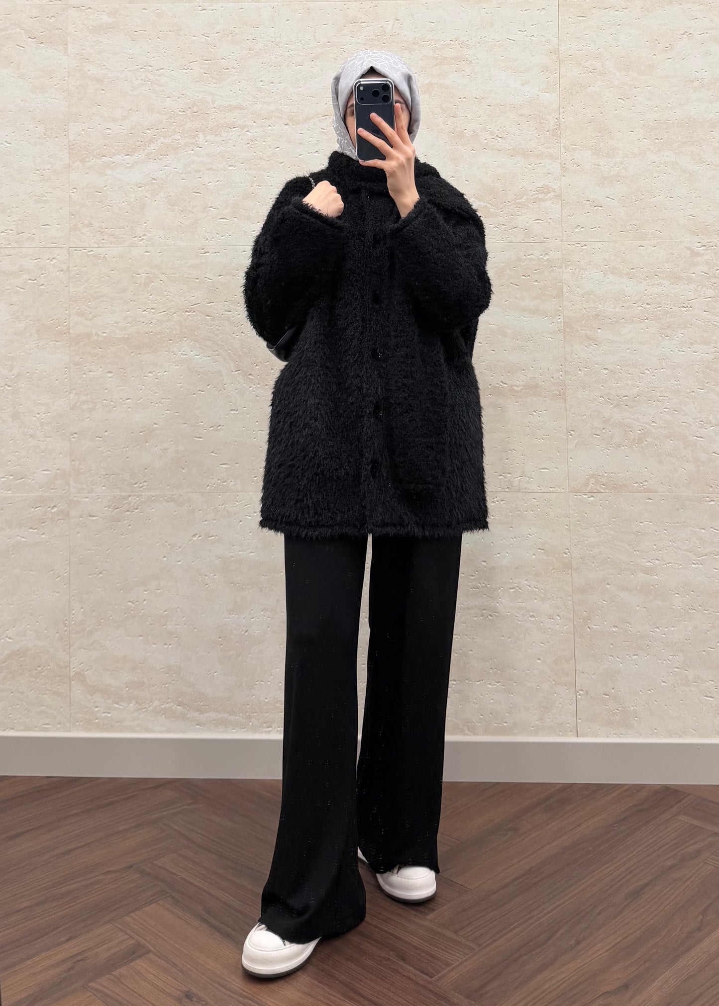 ATKILI KÜRK MONT SİYAH