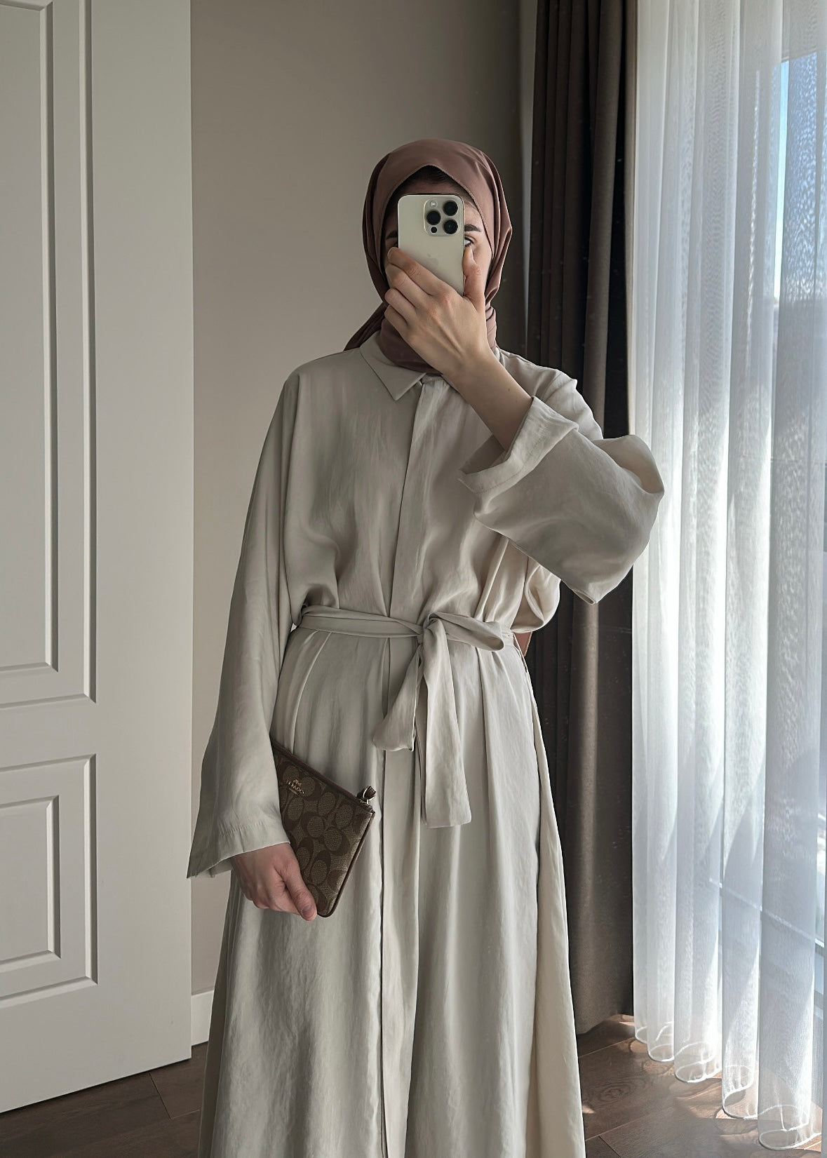 KUŞAKLI GÖMLEK ELBİSE TAŞ