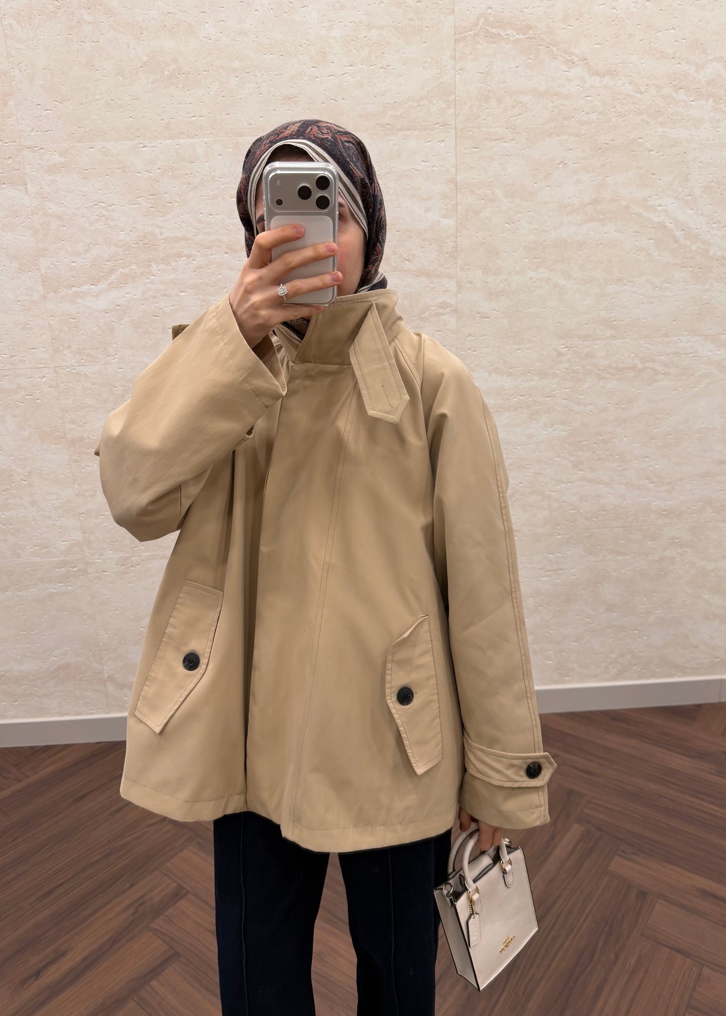 DİK YAKA OVERSIZE TRENÇKOT BEJ